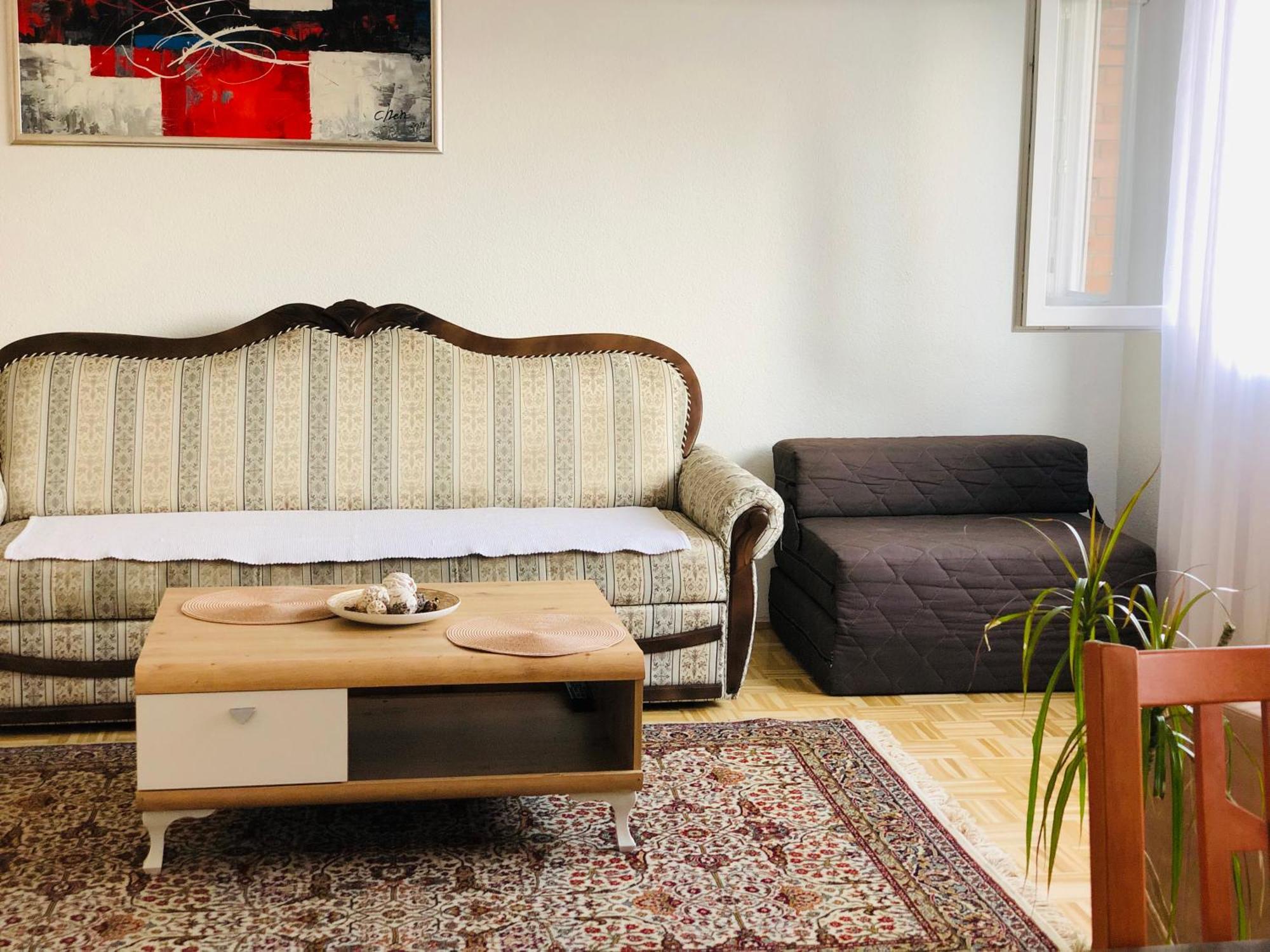 Apartment Etna! Near To Airport SJJ Exterior foto